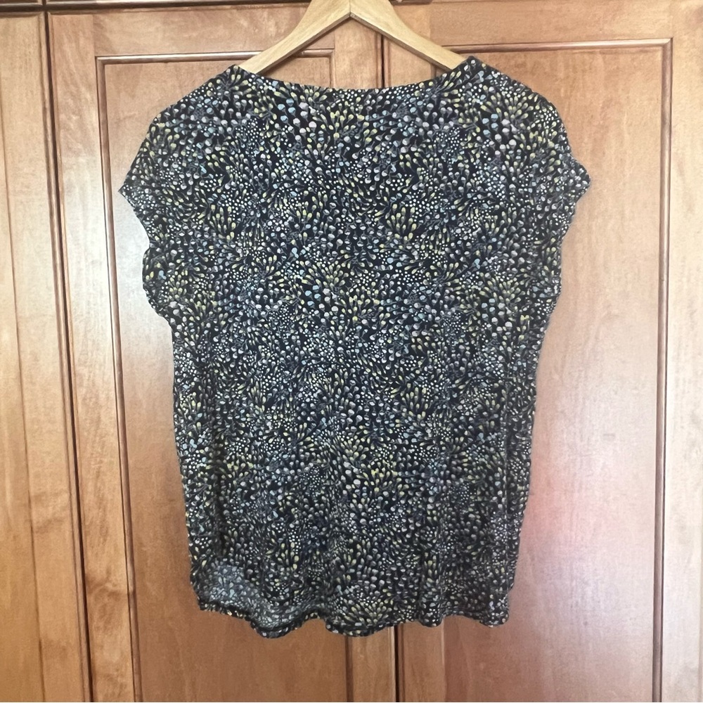 LOFT Shirt - Picture 6 of 11